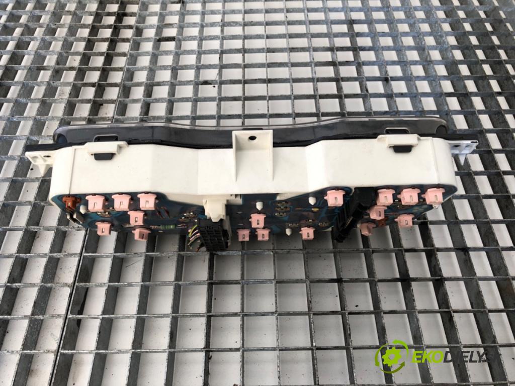 FORD TRANSIT Autobus (FD_ _, FB_ _, FS_ _, FZ_ _, FC_ _) 2000 - 2006    2.0 TDCi (F_F_, F_E_, F_G_) 92 kW [125 KM] olej napędowy 2002 - 2006  Prístrojovka YC1F-10849-EE (Prístrojové dosky, displeje)