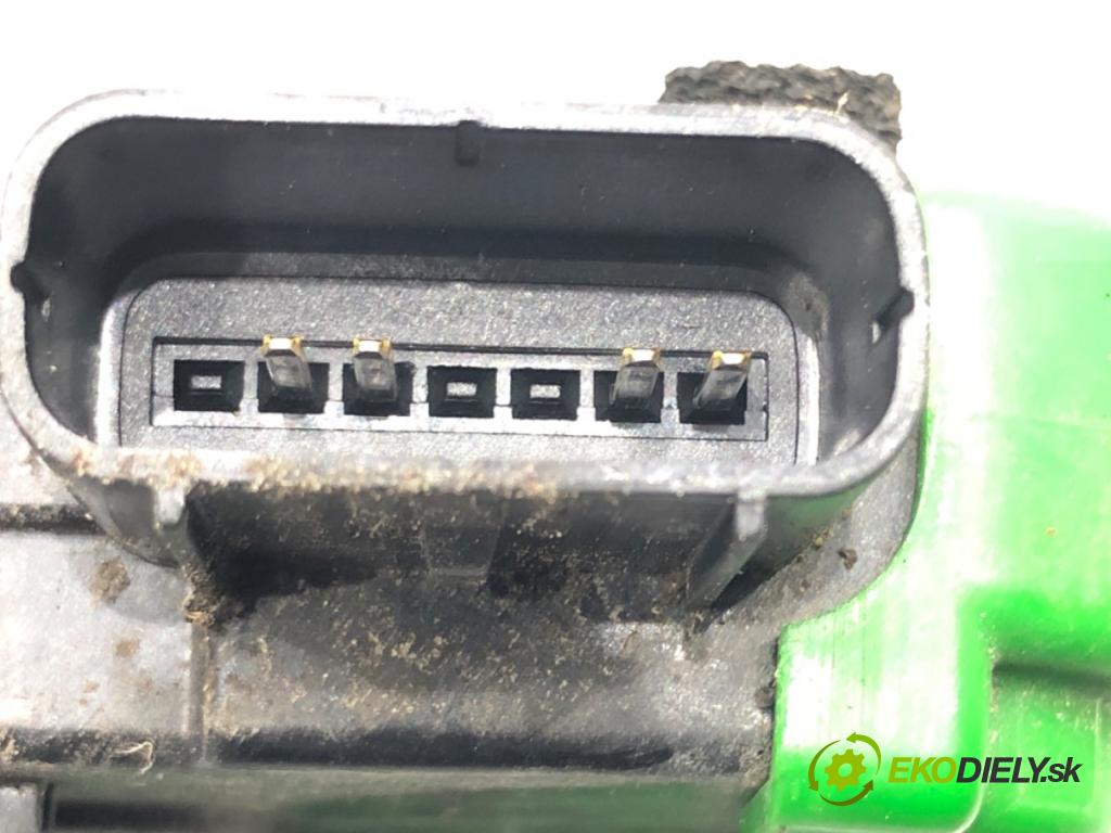 HYUNDAI i40 I Kombi Van (VF) 2011 - 2022    1.7 CRDI 85 kW [116 KM] olej napędowy 2015 - 2022  zámok dveře levý zadní část 81410-3Z000