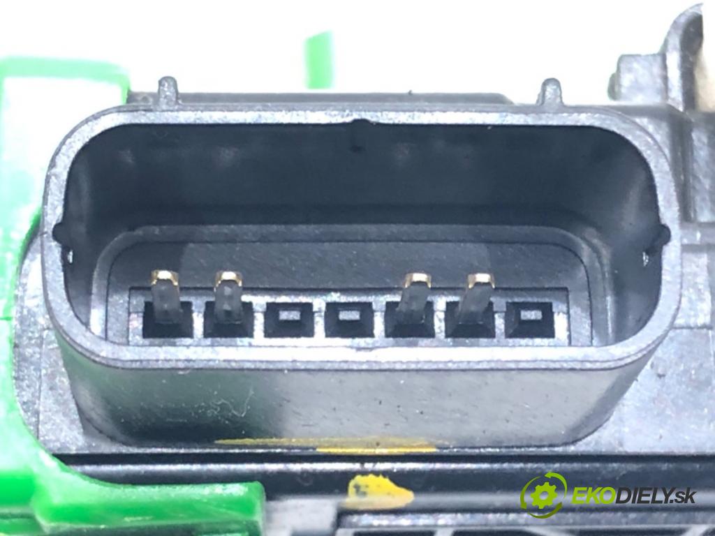 HYUNDAI i40 I Kombi Van (VF) 2011 - 2022    1.7 CRDI 85 kW [116 KM] olej napędowy 2015 - 2022  zámok dveře levý přední část 81310-3Z000