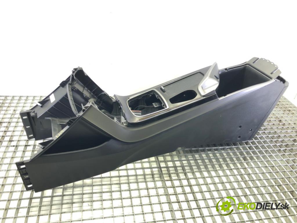 HYUNDAI i40 I Kombi Van (VF) 2011 - 2022    1.7 CRDI 85 kW [116 KM] olej napędowy 2015 - 2022  Tunel stredový 84670-3Z000 (Stredový tunel / panel)