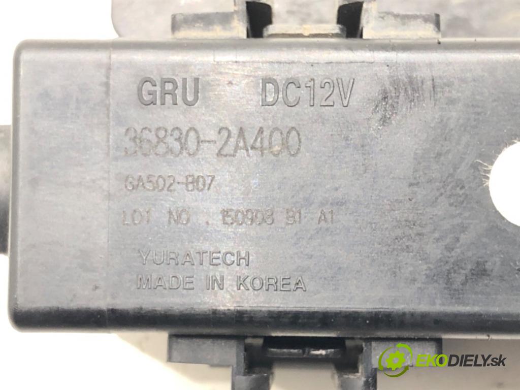 HYUNDAI i40 I Kombi Van (VF) 2011 - 2022    1.7 CRDI 85 kW [116 KM] olej napędowy 2015 - 2022  relé sviečok žhavenia 36830-2A400 (Relé)