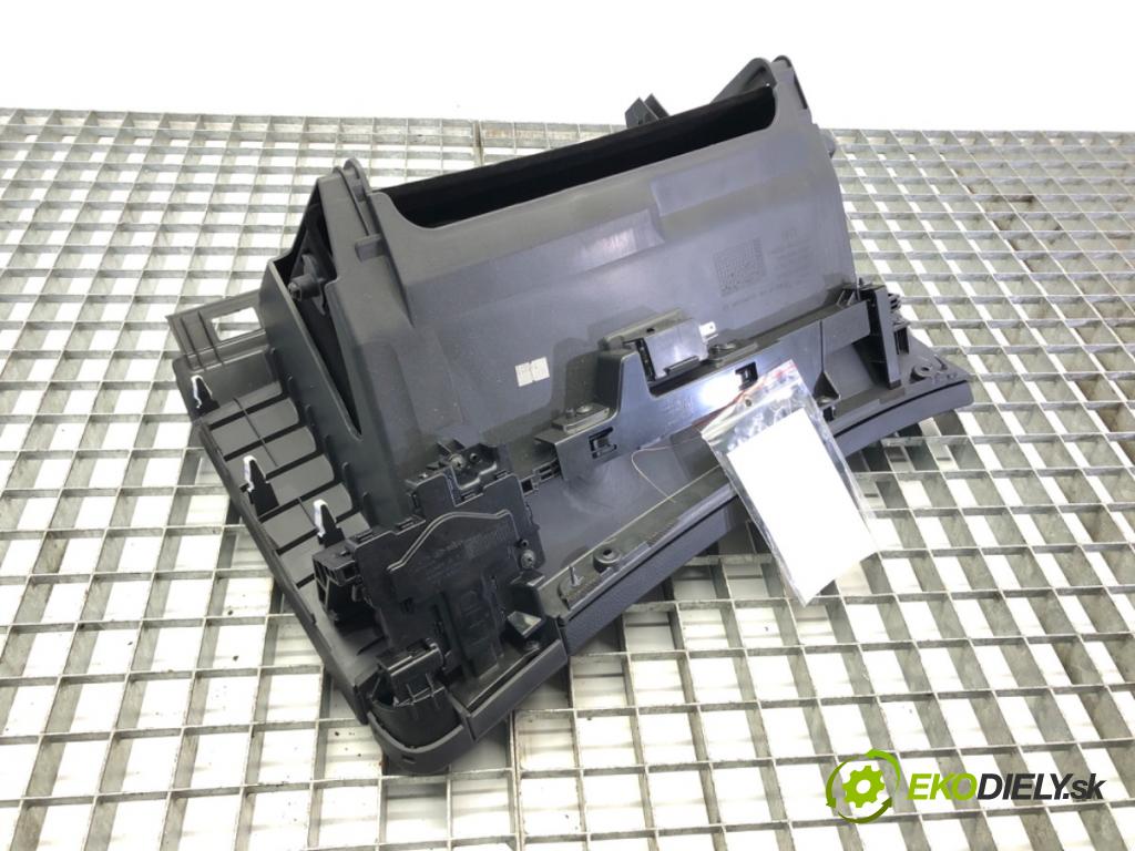 HYUNDAI i40 I Kombi Van (VF) 2011 - 2022    1.7 CRDI 85 kW [116 KM] olej napędowy 2015 - 2022  Priehradka, kastlík spolujazdca  (Priehradky, kastlíky)