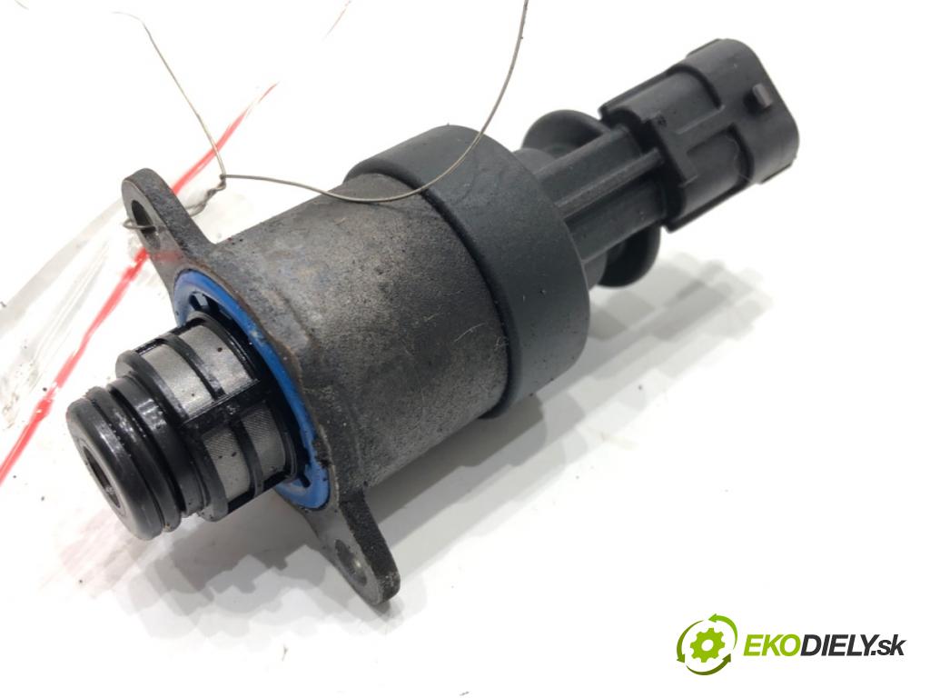 HYUNDAI i40 I Kombi Van (VF) 2011 - 2022    1.7 CRDI 85 kW [116 KM] olej napędowy 2015 - 2022  Regulátor tlaku paliva 33100-2A600 (Ostatné)