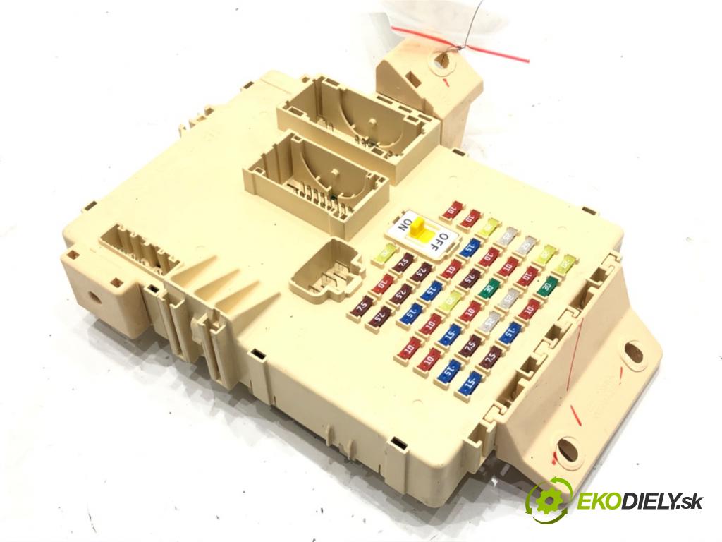 HYUNDAI i40 I Kombi Van (VF) 2011 - 2022    1.7 CRDI 85 kW [116 KM] olej napędowy 2015 - 2022  modul BSI  (Pojistkové skříňky)