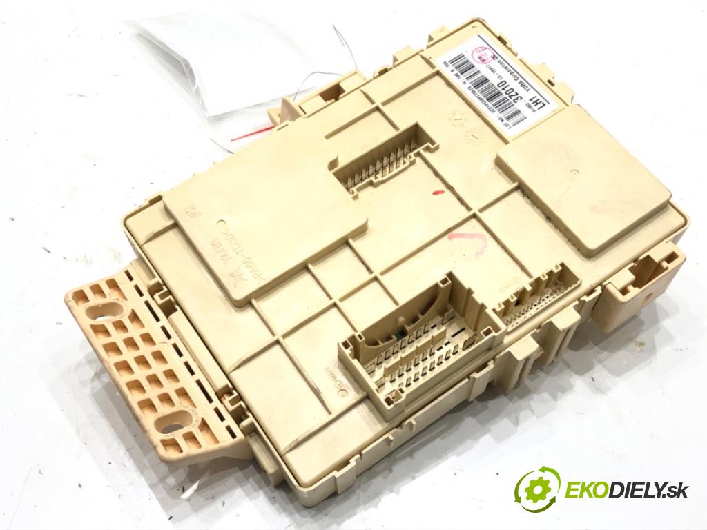 HYUNDAI i40 I Kombi Van (VF) 2011 - 2022    1.7 CRDI 85 kW [116 KM] olej napędowy 2015 - 2022  modul BSI  (Pojistkové skříňky)