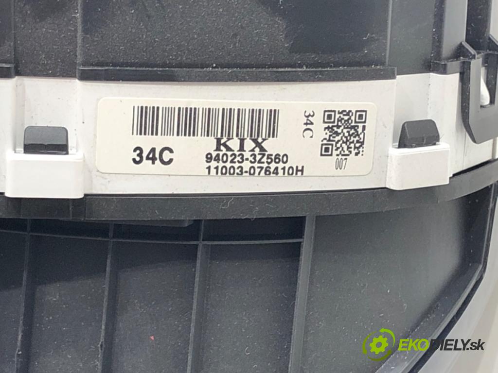HYUNDAI i40 I Kombi Van (VF) 2011 - 2022    1.7 CRDI 85 kW [116 KM] olej napędowy 2015 - 2022  Prístrojovka  (Prístrojové dosky, displeje)