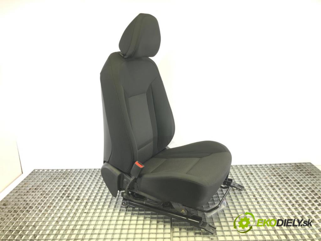 HYUNDAI i40 I Kombi Van (VF) 2011 - 2022    1.7 CRDI 85 kW [116 KM] olej napędowy 2015 - 2022  Sedadlo ľavy predný