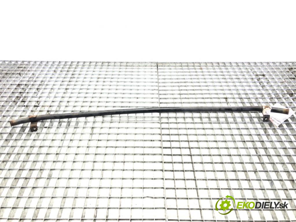 HYUNDAI i40 I Kombi Van (VF) 2011 - 2022    1.7 CRDI 85 kW [116 KM] olej napędowy 2015 - 2022  výztuha nárazníka přední část  (Výztuhy přední)