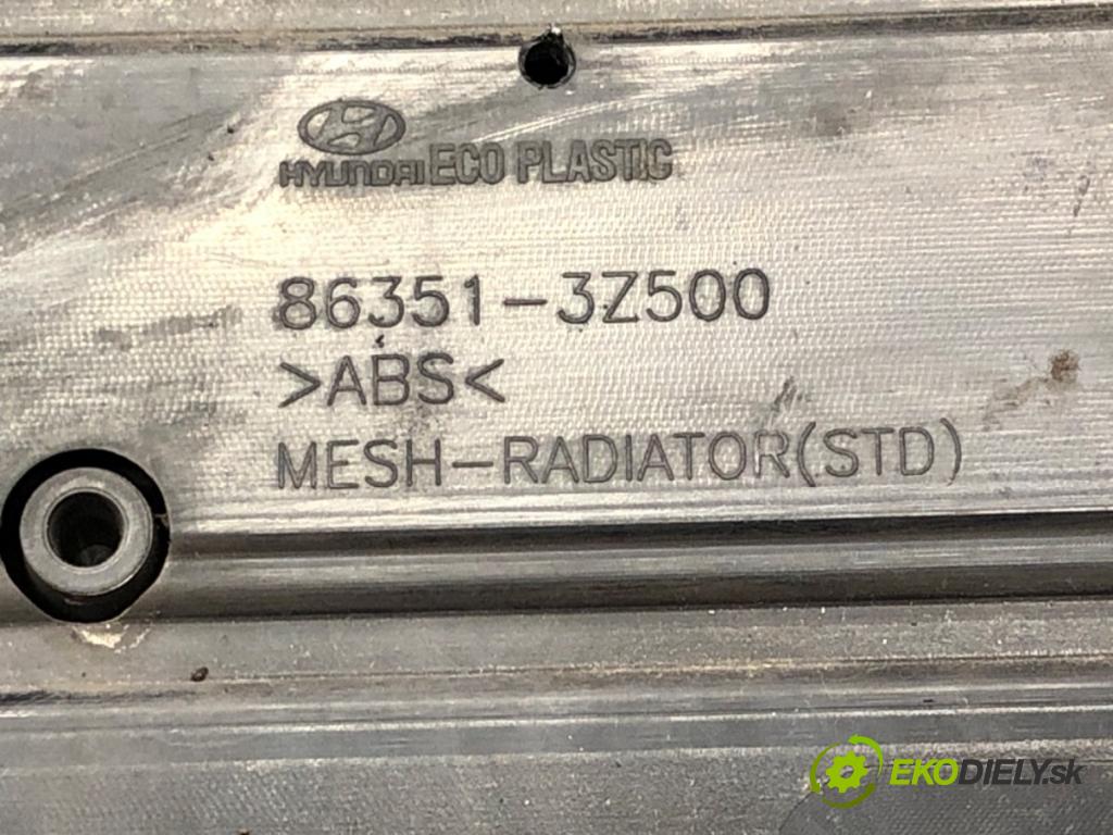 HYUNDAI i40 I Kombi Van (VF) 2011 - 2022    1.7 CRDI 85 kW [116 KM] olej napędowy 2015 - 2022  Mriežka maska LIFT 86351-3Z500
