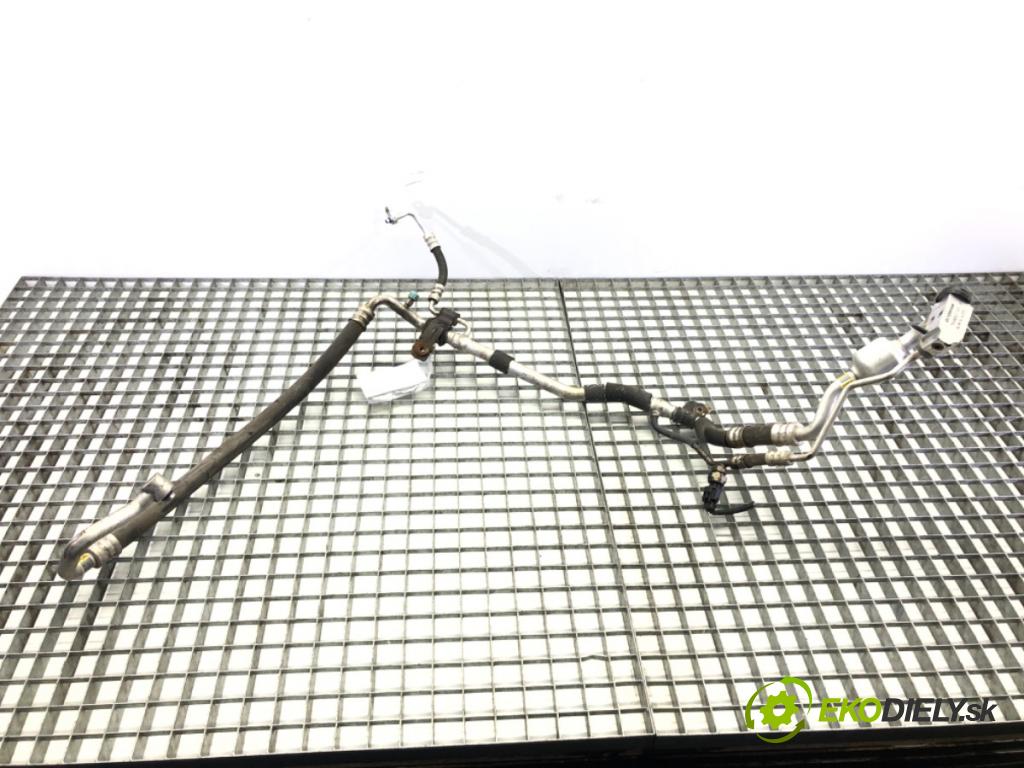 HYUNDAI i40 I Kombi Van (VF) 2011 - 2022    1.7 CRDI 85 kW [116 KM] olej napędowy 2015 - 2022  rúrka klimatizácie T41623-0790 (Rúrky klimatizácie)