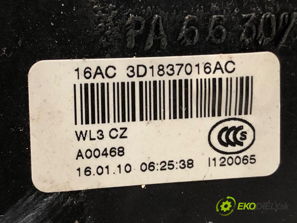 SKODA OCTAVIA II Combi (1Z5) 2004 - 2013    1.6 TDI 77 kW [105 KM] olej napędowy 2009 - 2013  zámok dveře pravý přední část 3D1837016AC