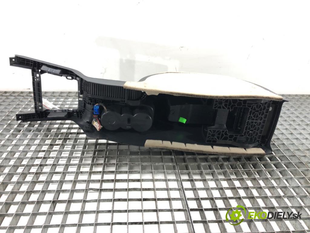 SKODA OCTAVIA II Combi (1Z5) 2004 - 2013    1.6 TDI 77 kW [105 KM] olej napędowy 2009 - 2013  Tunel stredový  (Stredový tunel / panel)