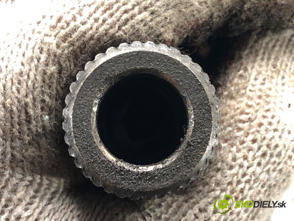 SKODA OCTAVIA II Combi (1Z5) 2004 - 2013    1.6 TDI 77 kW [105 KM] olej napędowy 2009 - 2013  Poloos pravy predný 1K0407272CC