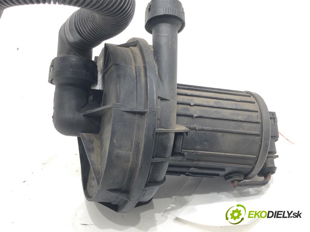 SKODA OCTAVIA II Combi (1Z5) 2004 - 2013    1.6 75 kW [102 KM] benzyna 2004 - 2013  Pumpa vzduchu sekundárneho 06A959253E 06A131333C (Ostatné)