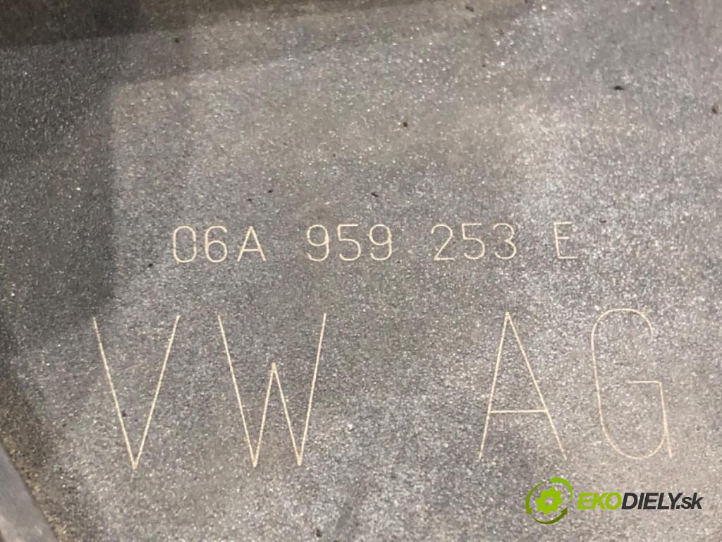 SKODA OCTAVIA II Combi (1Z5) 2004 - 2013    1.6 75 kW [102 KM] benzyna 2004 - 2013  Pumpa vzduchu sekundárneho 06A959253E 06A131333C (Ostatné)