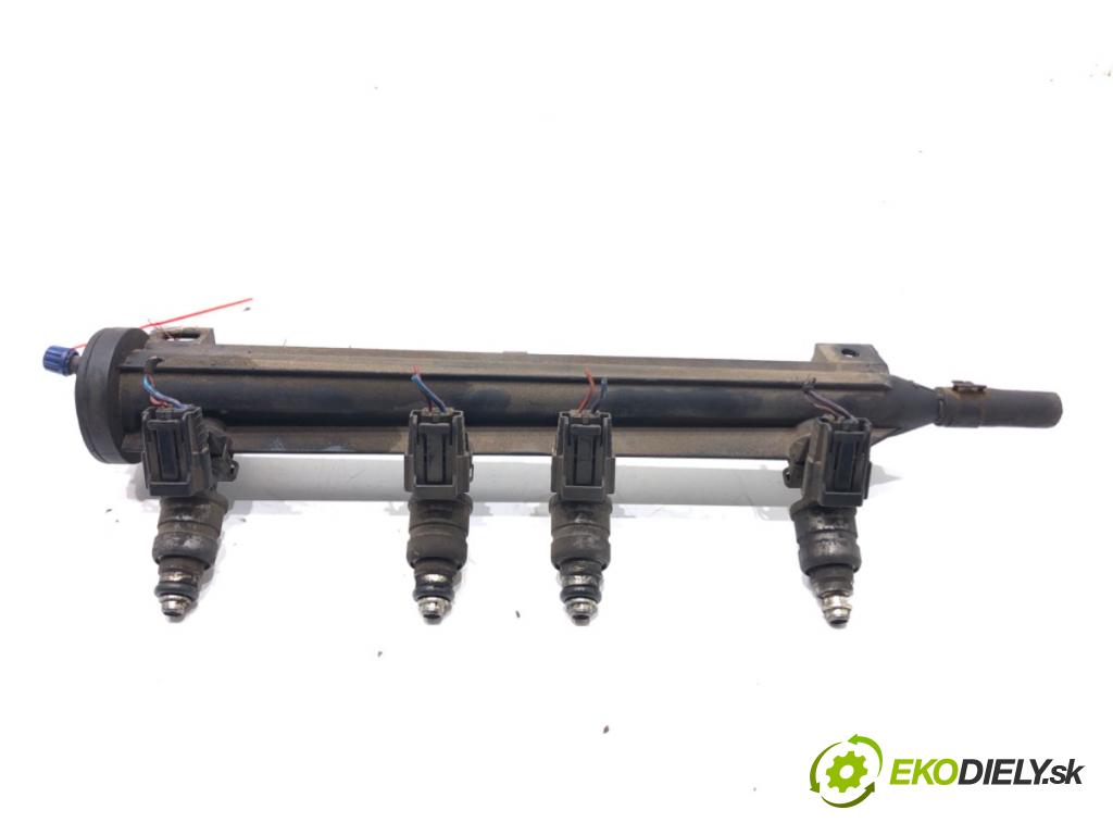 SKODA OCTAVIA II Combi (1Z5) 2004 - 2013    1.6 75 kW [102 KM] benzyna 2004 - 2013  Lišta vstrekovacia 06A906031BT (Vstrekovacie lišty)