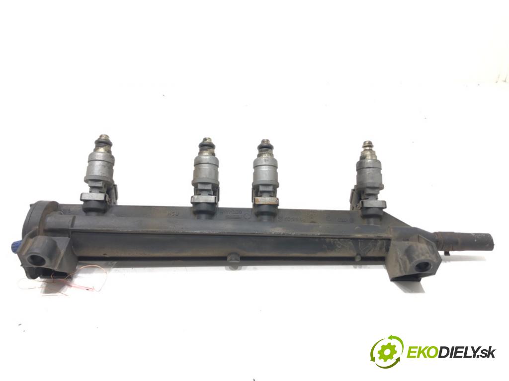 SKODA OCTAVIA II Combi (1Z5) 2004 - 2013    1.6 75 kW [102 KM] benzyna 2004 - 2013  Lišta vstrekovacia 06A906031BT (Vstrekovacie lišty)