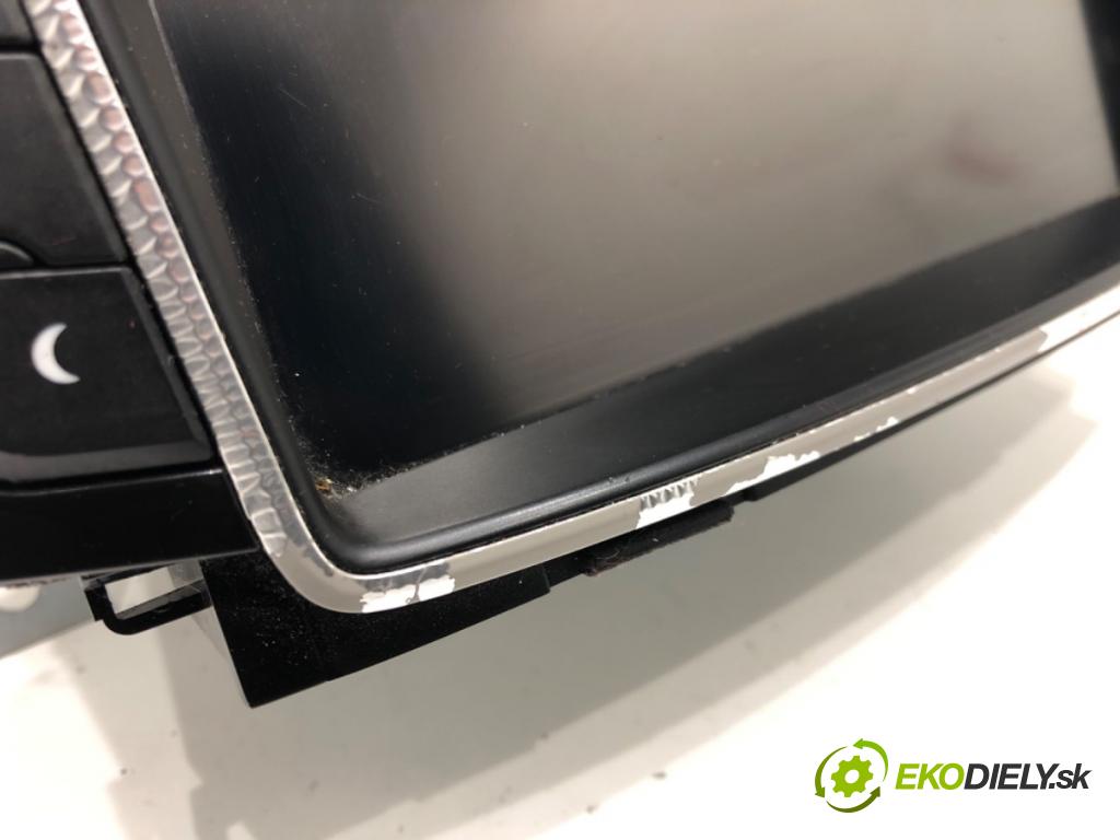 HYUNDAI i30 Kombi Van (GDE, GD) 2012 - 2022    1.6 GDI 99 kW [135 KM] benzyna 2015 - 2022  RADIO 96560-A6100 (Audio zariadenia)