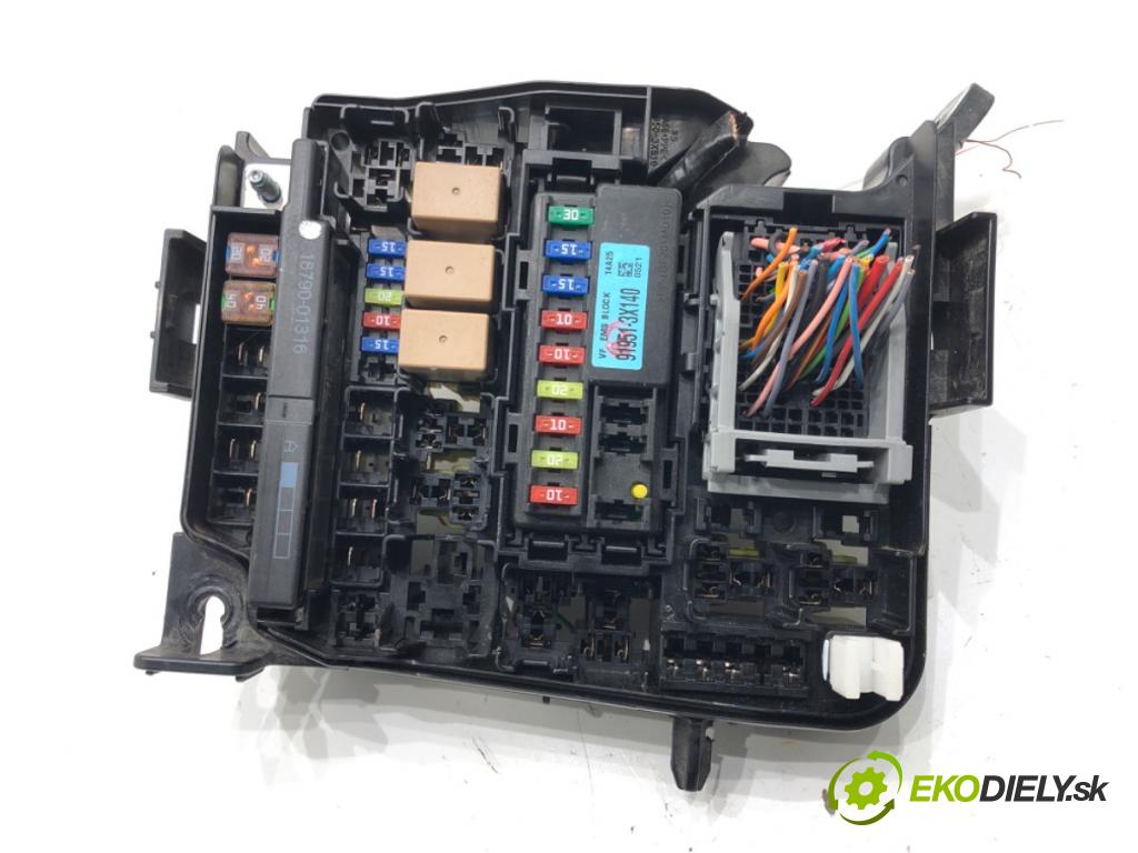 HYUNDAI i30 Kombi Van (GDE, GD) 2012 - 2022    1.6 GDI 99 kW [135 KM] benzyna 2015 - 2022  skříňka poistková 91205-A6505 (Pojistkové skříňky)