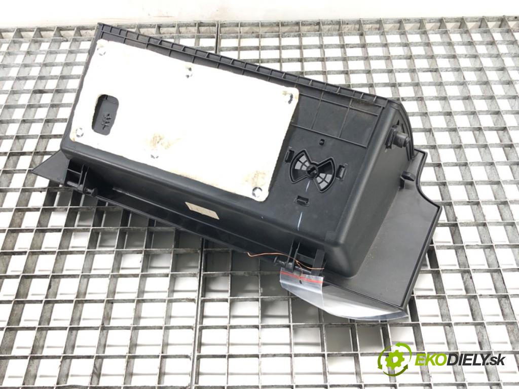 HYUNDAI i30 Kombi Van (GDE, GD) 2012 - 2022    1.6 GDI 99 kW [135 KM] benzyna 2015 - 2022  Priehradka, kastlík spolujazdca  (Priehradky, kastlíky)