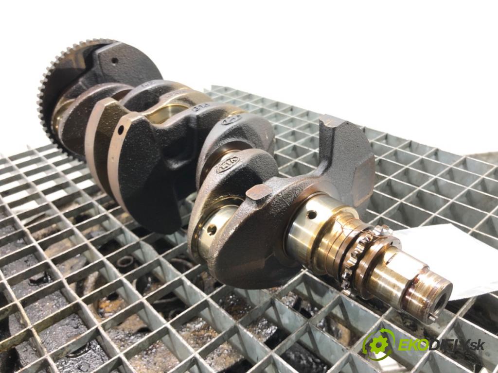 HYUNDAI i30 Kombi Van (GDE, GD) 2012 - 2022    1.6 GDI 99 kW [135 KM] benzyna 2015 - 2022  Kardaň, hriadeľ KLIKA: G4FD (Ostatné)