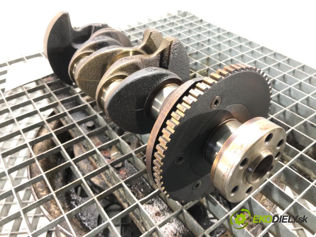 HYUNDAI i30 Kombi Van (GDE, GD) 2012 - 2022    1.6 GDI 99 kW [135 KM] benzyna 2015 - 2022  Kardaň, hriadeľ KLIKA: G4FD (Ostatné)