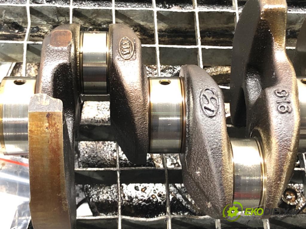 HYUNDAI i30 Kombi Van (GDE, GD) 2012 - 2022    1.6 GDI 99 kW [135 KM] benzyna 2015 - 2022  Kardaň, hriadeľ KLIKA: G4FD (Ostatné)