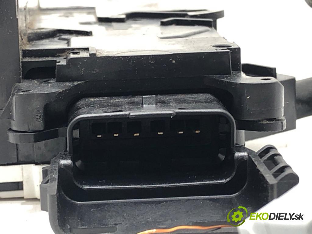 CITROEN C3 PICASSO (SH_) 2009 - 2022    1.2 THP 110 81 kW [110 KM] benzyna 2015 - 2022  zámok dveře pravý přední část 9681725380