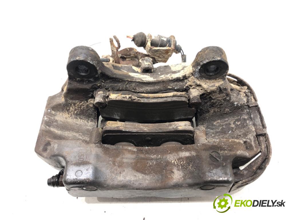 VW TOUAREG (7LA, 7L6, 7L7) 2002 - 2013    3.2 V6 177 kW [241 KM] benzyna 2004 - 2006  Brzdič strmeň ľavy zad