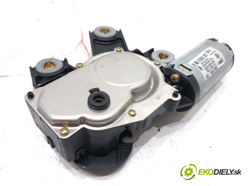 VW TOUAREG (7LA, 7L6, 7L7) 2002 - 2013    3.2 V6 177 kW [241 KM] benzyna 2004 - 2006  motor stěračů zadní část 7L0955712B