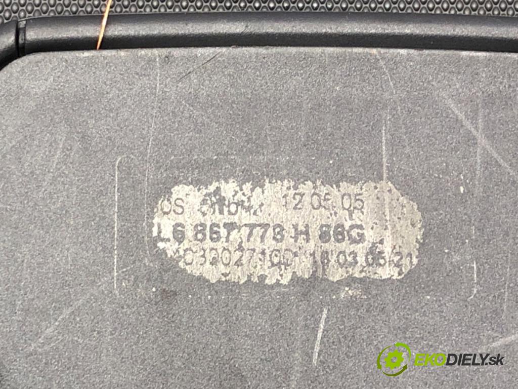VW TOUAREG (7LA, 7L6, 7L7) 2002 - 2013    3.2 V6 177 kW [241 KM] benzyna 2004 - 2006  Roleta kufra 7L6867773H
