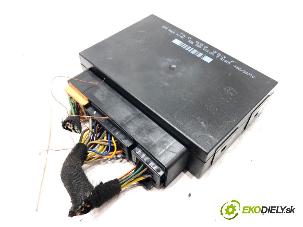 VW TOUAREG (7LA, 7L6, 7L7) 2002 - 2013    3.2 V6 177 kW [241 KM] benzyna 2004 - 2006  Modul komfortu 7L0959933F (Moduly komfortu)