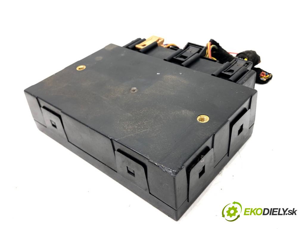 VW TOUAREG (7LA, 7L6, 7L7) 2002 - 2013    3.2 V6 177 kW [241 KM] benzyna 2004 - 2006  Modul komfortu 7L0959933F (Moduly komfortu)