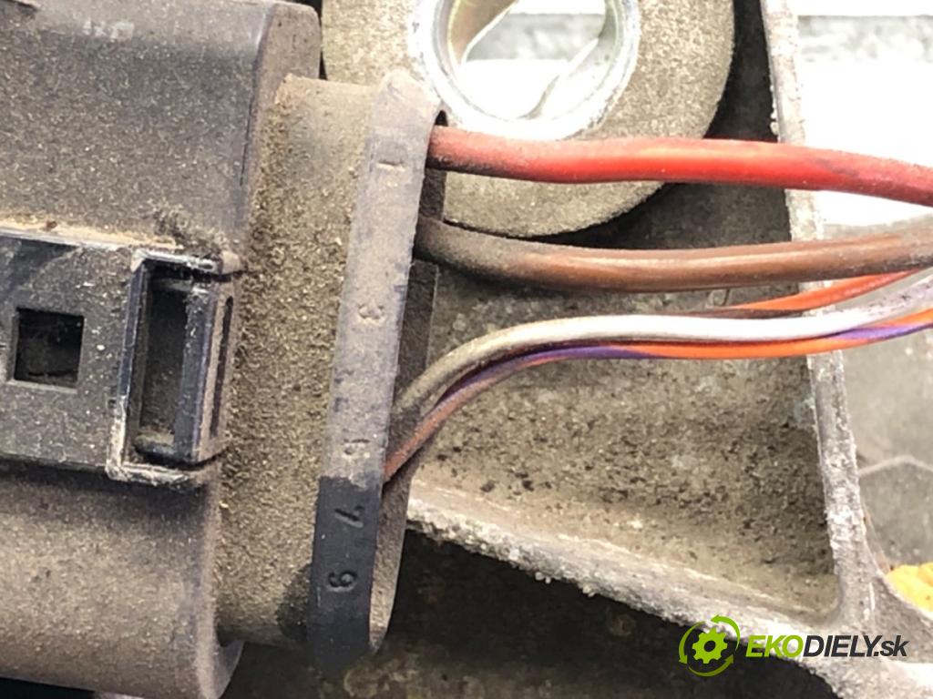 VW TOUAREG (7LA, 7L6, 7L7) 2002 - 2013    3.2 V6 177 kW [241 KM] benzyna 2004 - 2006  Mechanizmus stieračov predný 7L0955601C (Motorčeky stieračov predné)