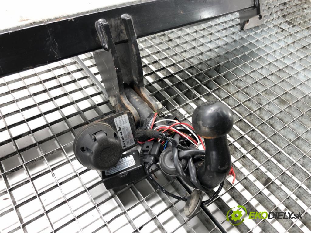 VW TOUAREG (7LA, 7L6, 7L7) 2002 - 2013    3.2 V6 177 kW [241 KM] benzyna 2004 - 2006  Hák tažné zařízení  (Tažná zařízení)