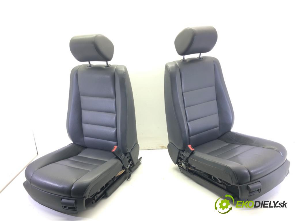 VW TOUAREG (7LA, 7L6, 7L7) 2002 - 2013    3.2 V6 177 kW [241 KM] benzyna 2004 - 2006  Sedadlá, sedačky Sedadlo