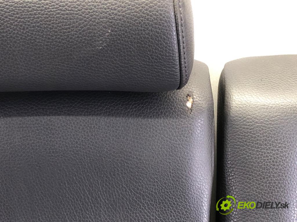 VW TOUAREG (7LA, 7L6, 7L7) 2002 - 2013    3.2 V6 177 kW [241 KM] benzyna 2004 - 2006  Sedadlá, sedačky Sedadlo