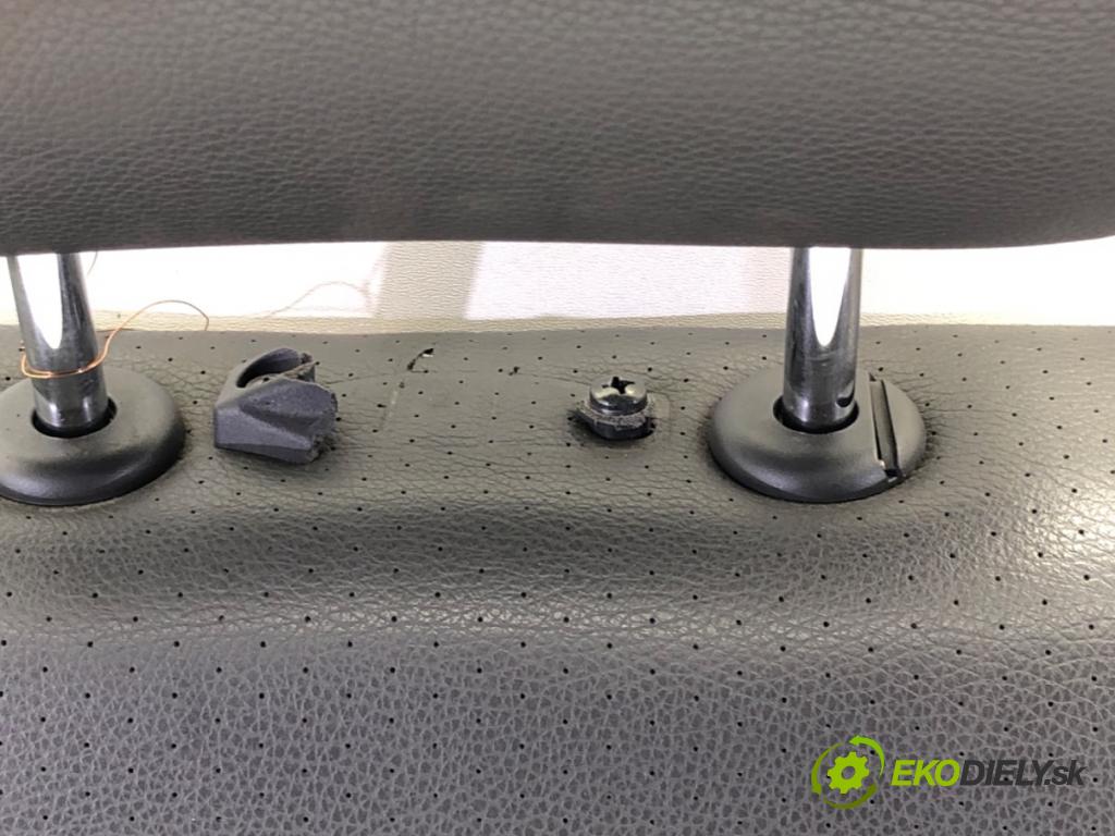 VW TOUAREG (7LA, 7L6, 7L7) 2002 - 2013    3.2 V6 177 kW [241 KM] benzyna 2004 - 2006  Sedadlá, sedačky Sedadlo