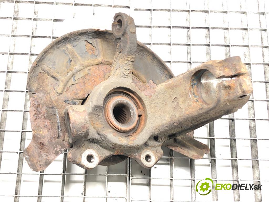 SKODA RAPID liftback 2013 66 kW 1.6 TDI 1598 náboj levý přední část