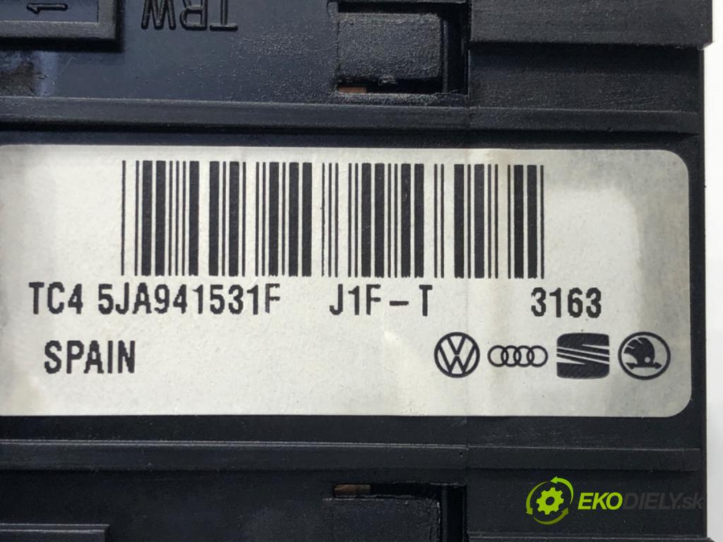 SKODA RAPID (NH3, NK3, NK6) 2012 - 2022    1.6 TDI 66 kW [90 KM] olej napędowy 2013 - 2015  spínač světel 5JA941531F