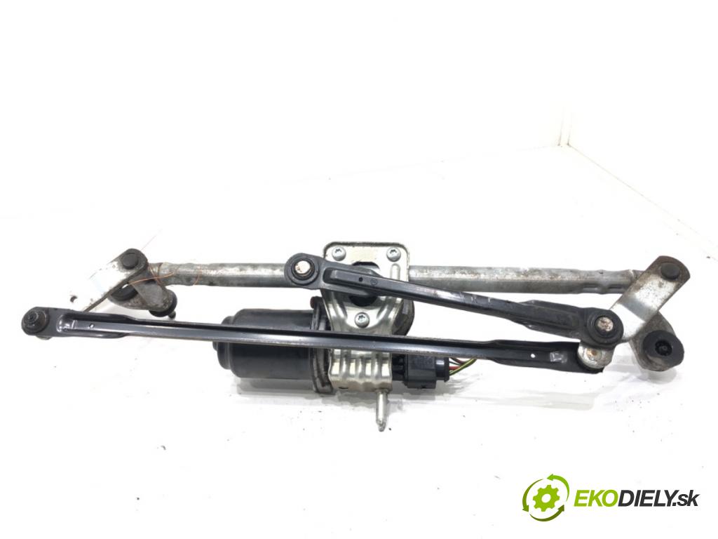 SKODA RAPID (NH3, NK3, NK6) 2012 - 2022    1.6 TDI 66 kW [90 KM] olej napędowy 2013 - 2015  Mechanizmus stieračov predný 5JB955113PL (Motorčeky stieračov predné)