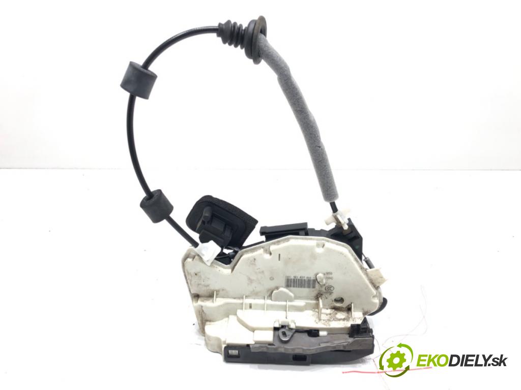 SKODA RAPID (NH3, NK3, NK6) 2012 - 2022    1.6 TDI 66 kW [90 KM] olej napędowy 2013 - 2015  zámok dveře pravý přední část 5E1837016
