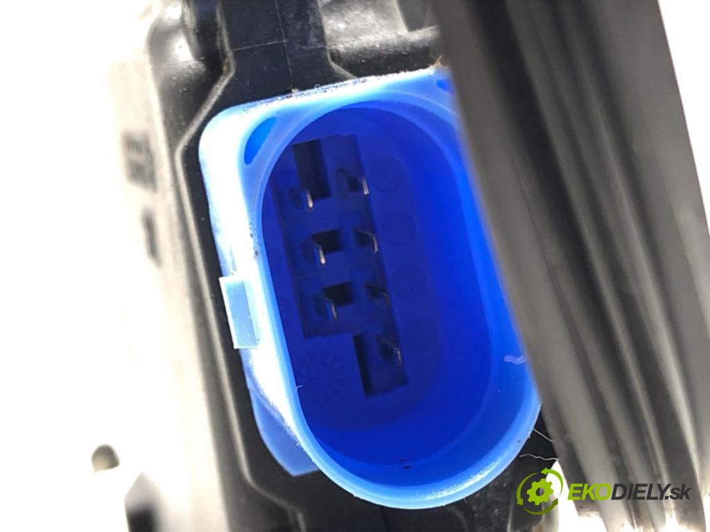 VW TOURAN (1T1, 1T2) 2003 - 2010    2.0 TDI 103 kW [140 KM] olej napędowy 2005 - 2010  zámok dveře pravý zadní část 7L0839016