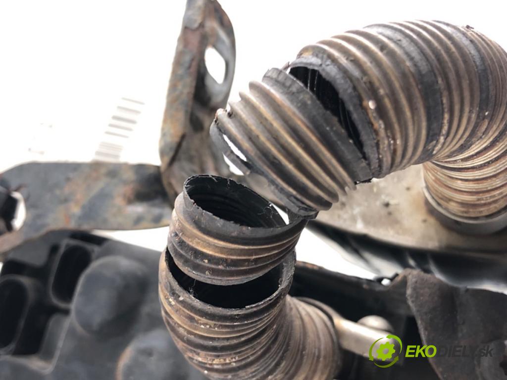 VW TOURAN (1T1, 1T2) 2003 - 2010    2.0 TDI 103 kW [140 KM] olej napędowy 2005 - 2010  Webasto 1K0815065AF (Webasto ohřívače)