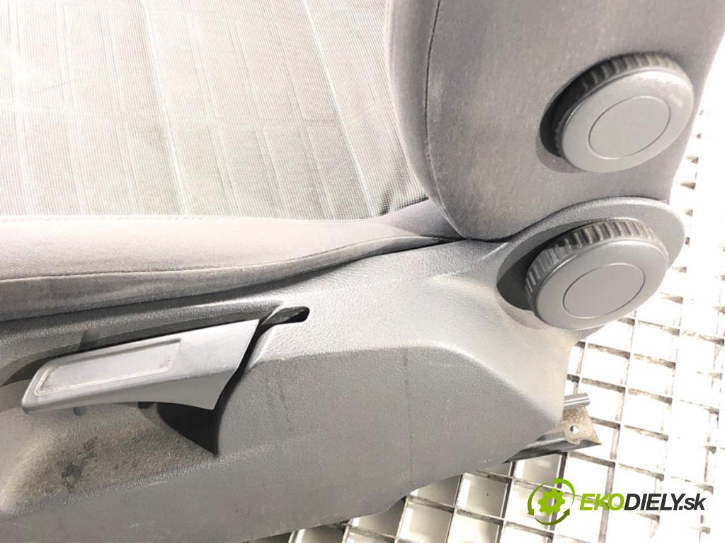 VW TOURAN (1T1, 1T2) 2003 - 2010    2.0 TDI 103 kW [140 KM] olej napędowy 2005 - 2010  Sedadlo ľavy predný