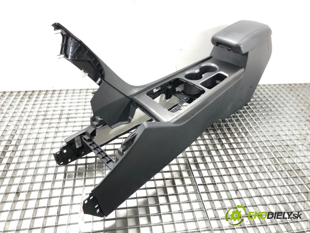 KIA OPTIMA (JF) 2015 - 2022    1.7 CRDi 104 kW [141 KM] olej napędowy 2015 - 2022  Tunel stredový 84601-04020 (Stredový tunel / panel)