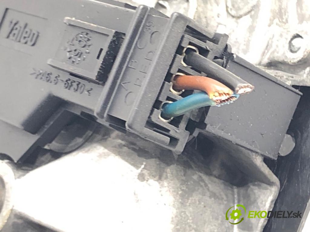 OPEL ZAFIRA B Nadwozie pełne/minivan (A05) 2005 - 2015    1.9 CDTI VAN (M75) 88 kW [120 KM] olej napędowy 2005 - 2015  motor stěračů zadní část