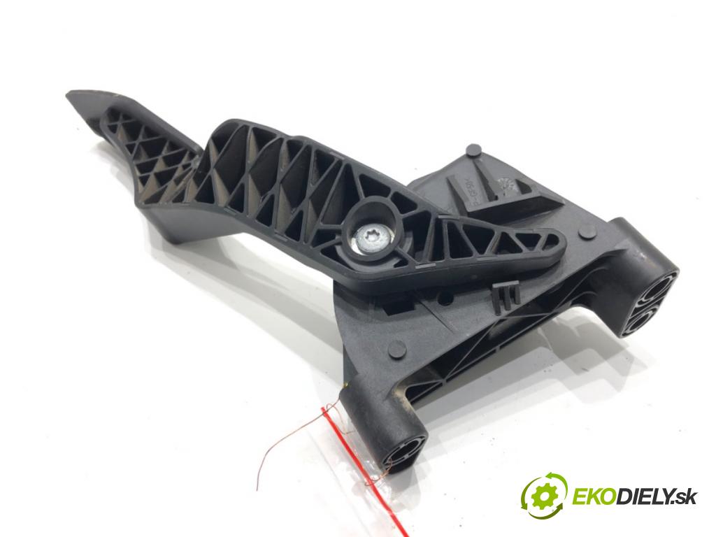 OPEL ZAFIRA B Nadwozie pełne/minivan (A05) 2005 - 2015    1.9 CDTI VAN (M75) 88 kW [120 KM] olej napędowy 2005 - 2015  Potenciometer plynu 9202341 (Pedále)