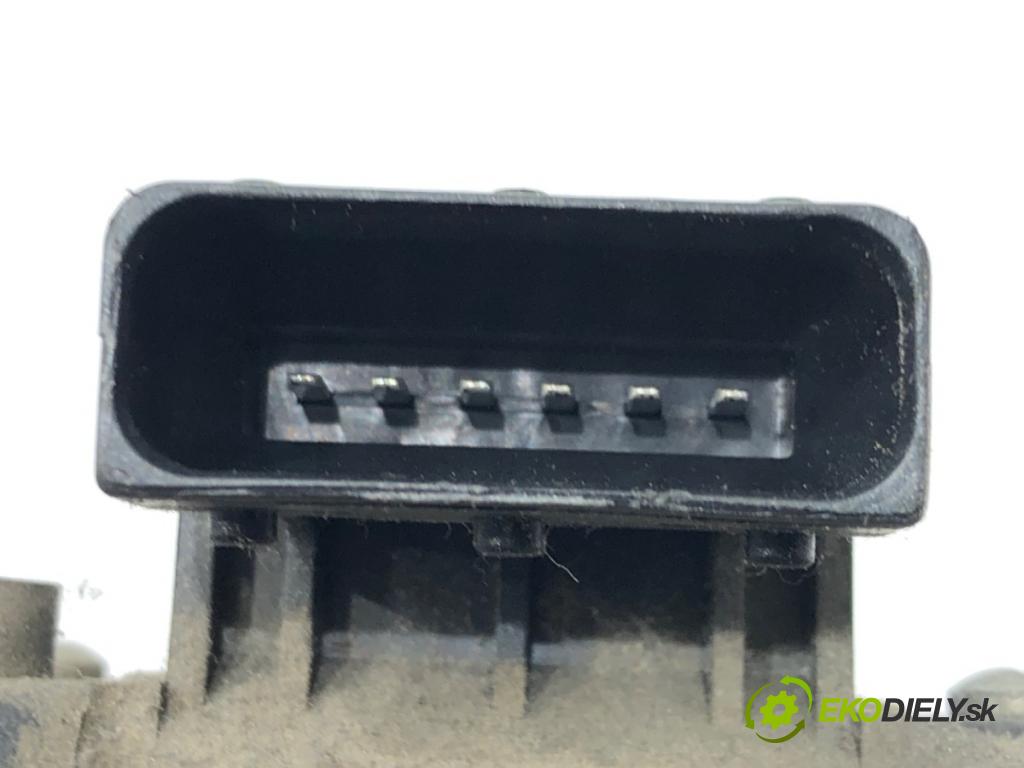 OPEL ZAFIRA B Nadwozie pełne/minivan (A05) 2005 - 2015    1.9 CDTI VAN (M75) 88 kW [120 KM] olej napędowy 2005 - 2015  Potenciometer plynu 9202341 (Pedále)