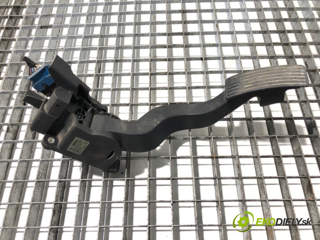 PEUGEOT BOXER Autobus (244, Z_) 2001 - 2022    2.2 HDi 74 kW [101 KM] olej napędowy 2002 - 2022  Potenciometer plynu 1349820080 (Pedále)